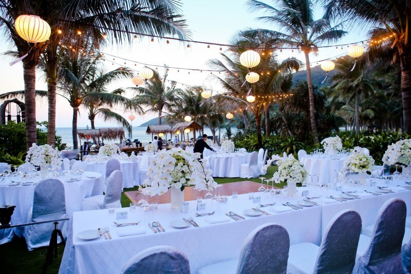 Tiệc cưới ngoài trời tại Intercontinental Đà Nẵng